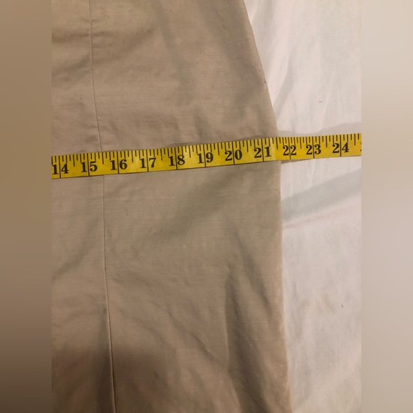 White House Black Market tan pencil skirt, side zipper, fully lined, front vent - Picture 9 of 14